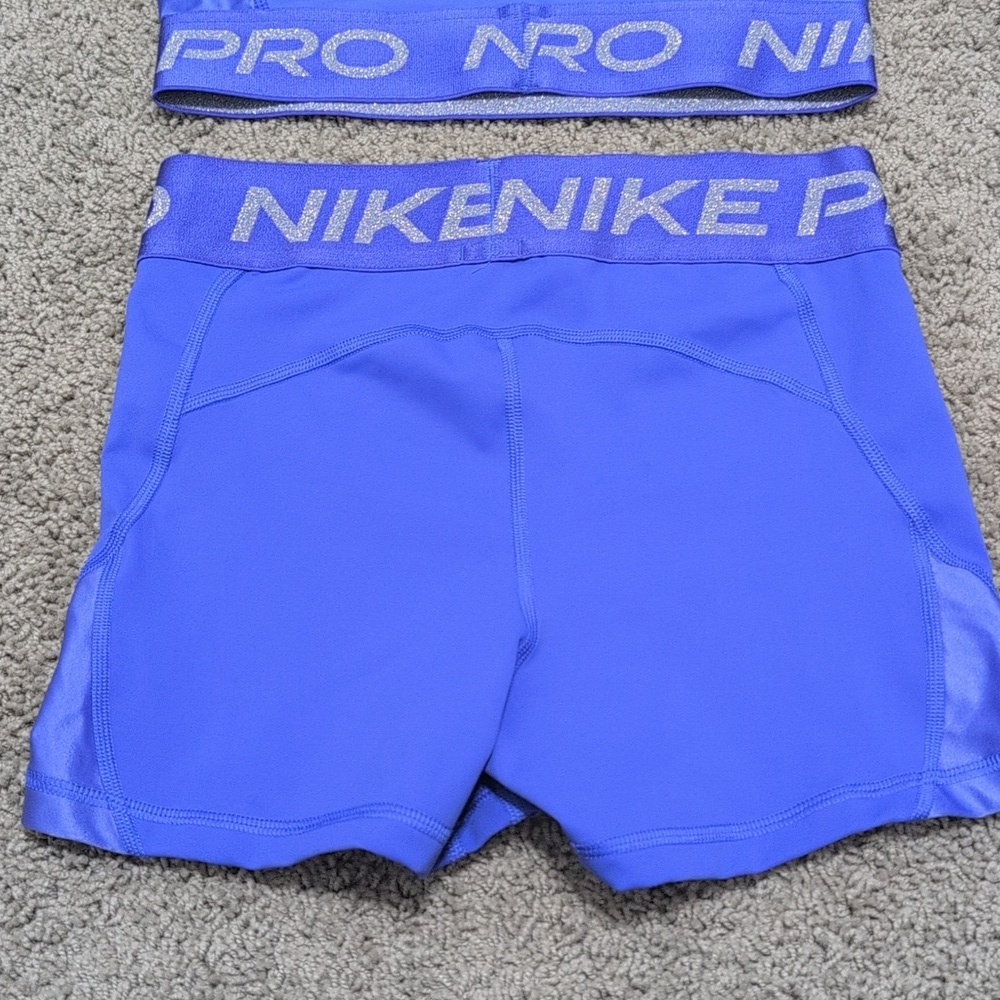 Nike Pro Mid Rise Shine Sports Bra And Shorts Set XS Top Small Bottoms - Picture 9 of 13